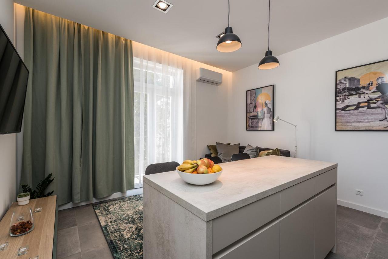 Royal Apartments Zadar Zewnętrze zdjęcie